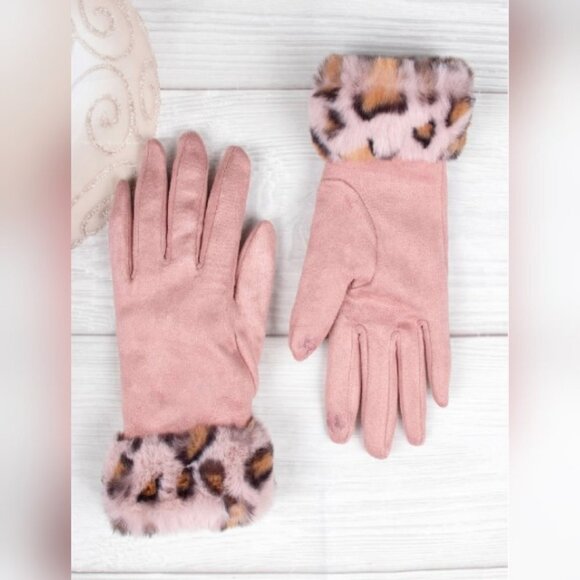 NEW Ultra Soft Faux Suede Leopard Fur Touch Screen Gloves Pink Winter Luxurious - Picture 2 of 6